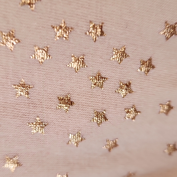 a.n.a - Picture 2 of 5